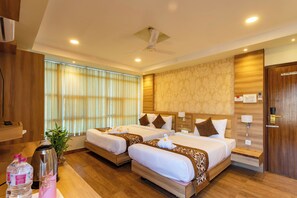 Kamar Triple Deluks | Meja kerja, ruang kerja ramah laptop, dan Wi-Fi gratis