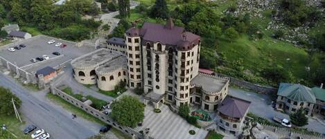 Coffres-forts dans les chambres, bureau, chambres insonorisées