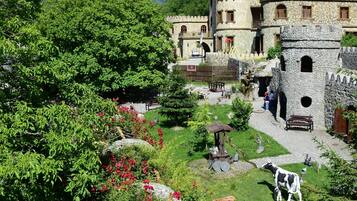 Bagian depan properti