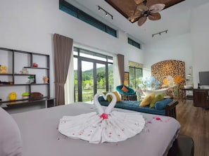 5 dormitorios, tabla de planchar con plancha, Internet