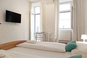 基础公寓 | 熨斗/熨板、免费 WiFi