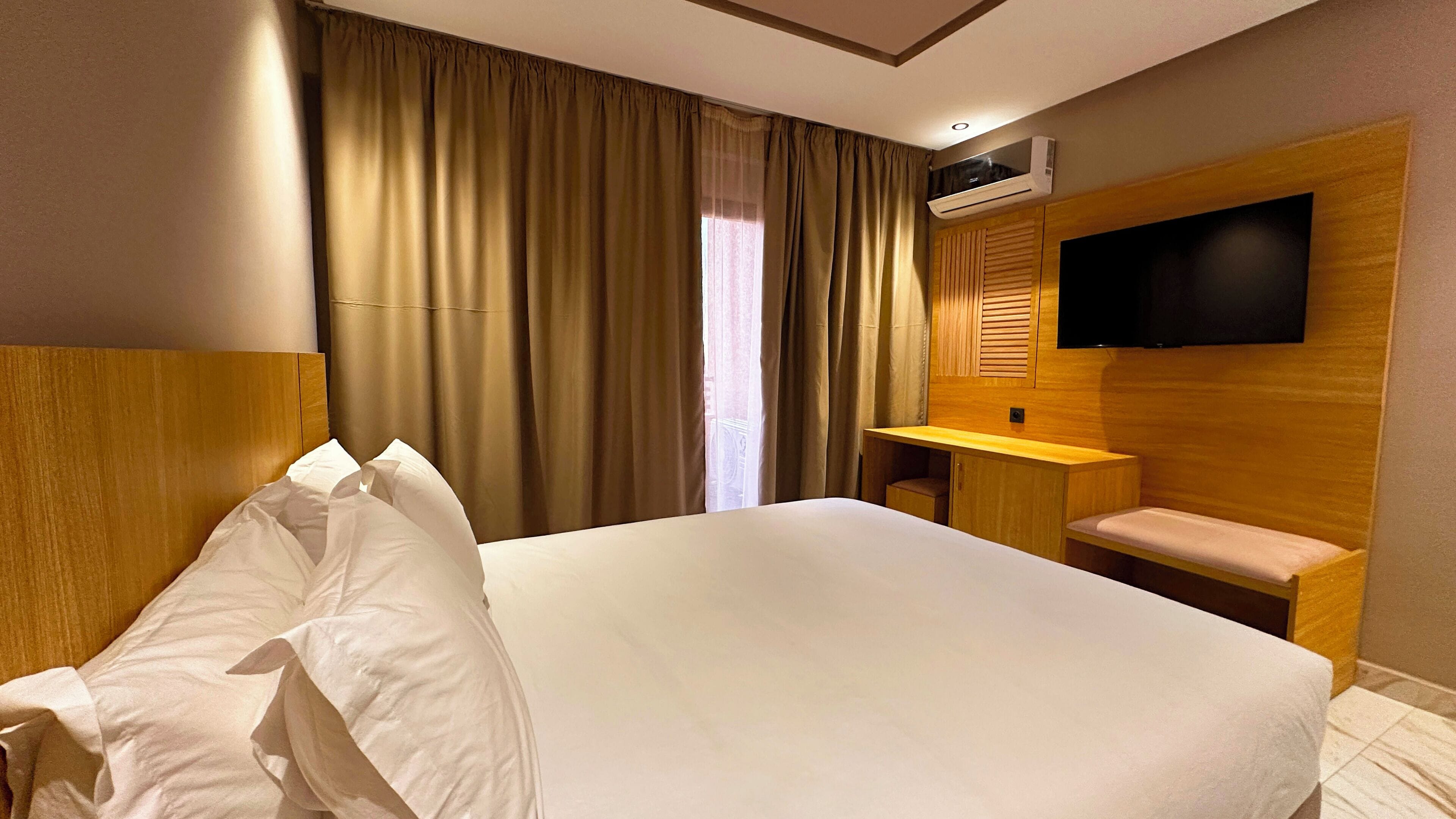 Standard Double Room, Pool View | In-room safe, free WiFi, wheelchair access