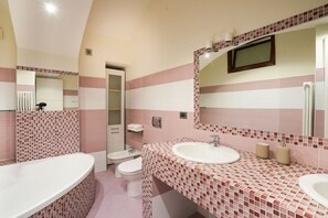 Shower, hair dryer, bidet, towels - Torino Centro | Casa Belfiore (Turin)