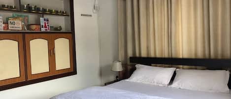 2 bedrooms