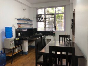 Private kitchen - Makalu Apartment 2bhk Thamel 5 min Walk 1st Floor (Kathmandu)