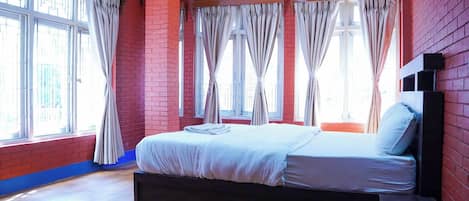 Apartment, 2 Bedrooms, Smoking, Balcony | 2 bedrooms