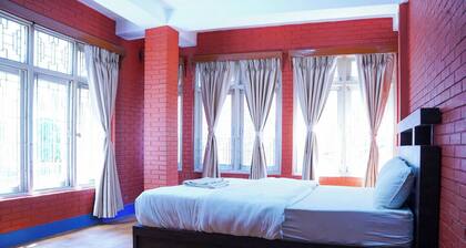 Makalu Apartment 2bhk Thamel 5 min Walk 1st Floor