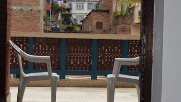 Studio, 1 Bedroom, Balcony | Balcony