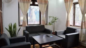 Apartment, 1 Bedroom, Accessible | Ruang tamu