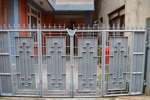 Appartement, 2 chambres, fumeur, balcon | Détail de l’extérieur