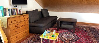 Cozy attic apartment with a view of the countryside, aircon and high-speed DSL