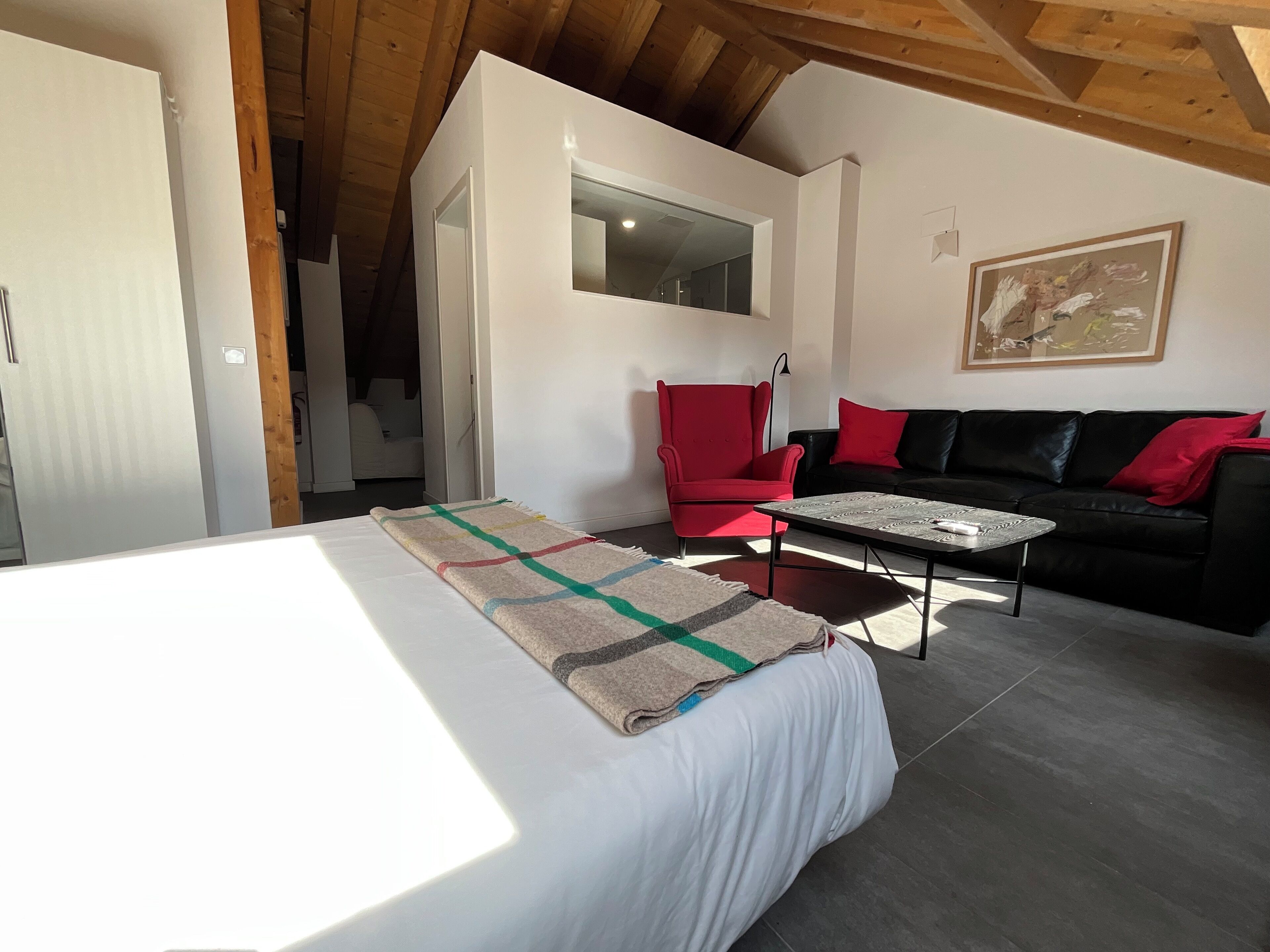 Panoramic Apartment, City View | Desk, laptop workspace, blackout drapes, soundproofing