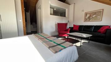 Panoramic Apartment, City View | Desk, laptop workspace, blackout curtains, soundproofing