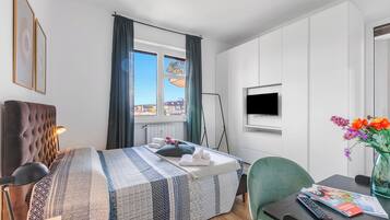 Appartement Familial, plusieurs chambres (Specchio Di Cielo Arona Center)