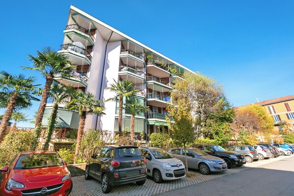 Family Apartment, Multiple Bedrooms (Specchio Di Cielo Arona Center) | Front of property - Specchio Di Cielo Arona Center (Arona)