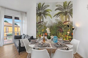 Family Apartment, Multiple Bedrooms (Specchio Di Cielo Arona Center) | Dining - Specchio Di Cielo Arona Center (Arona)