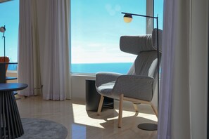 Interior - FLH Funchal Bay View Escape with Pool (Funchal)