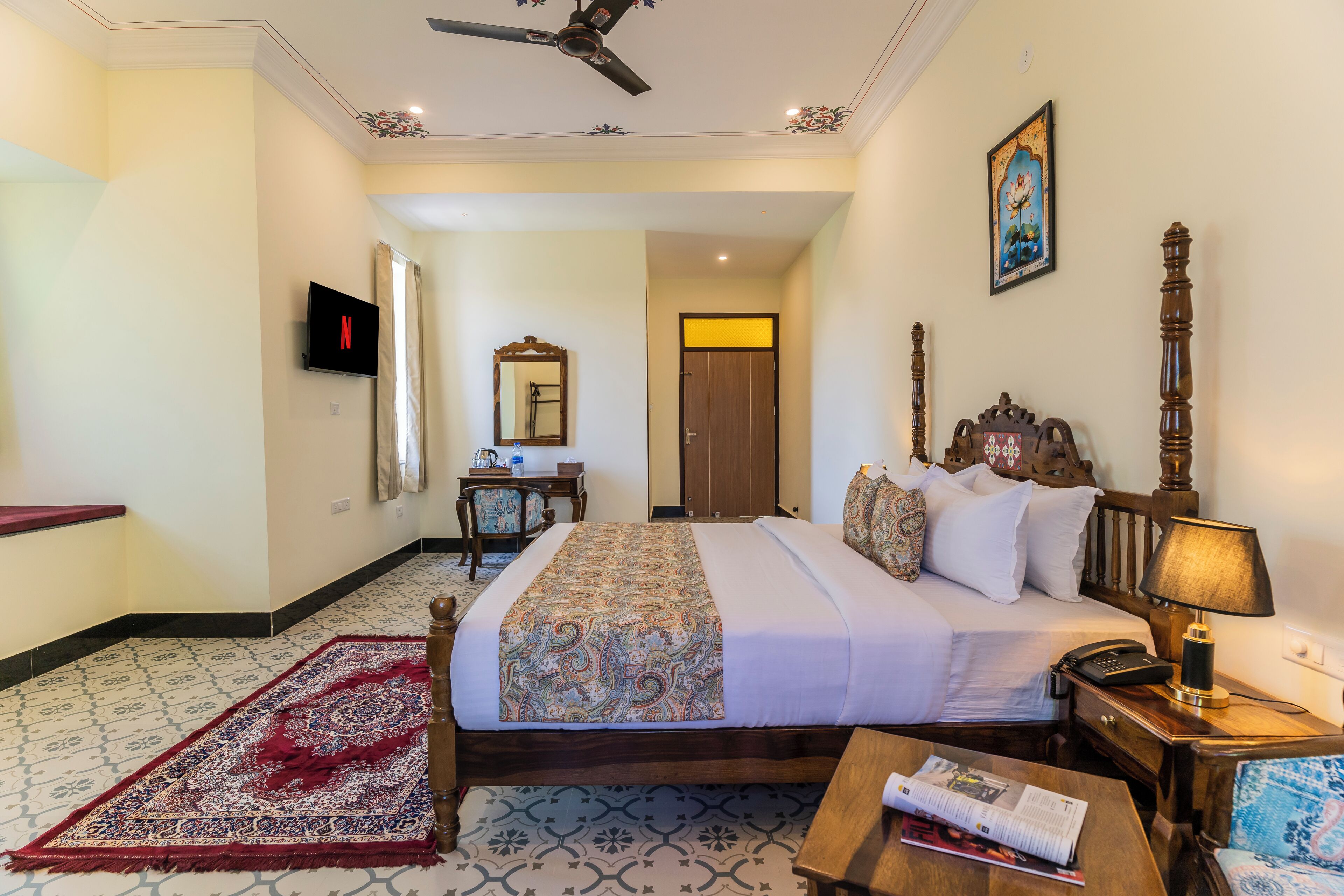 プレミア スイート バルコニー ガーデンビュー | デスク、ノートパソコン用作業スペース、アイロン / アイロン台、WiFi (無料)