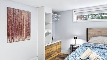 Een strijkplank/strijkijzer, wifi