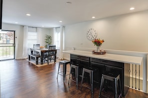 Maison (4 Bedrooms) | Intérieur