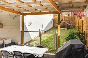 House (4 Bedrooms) | Interior - Backyard Retreat! Extended Stay in Nashville (Nashville)