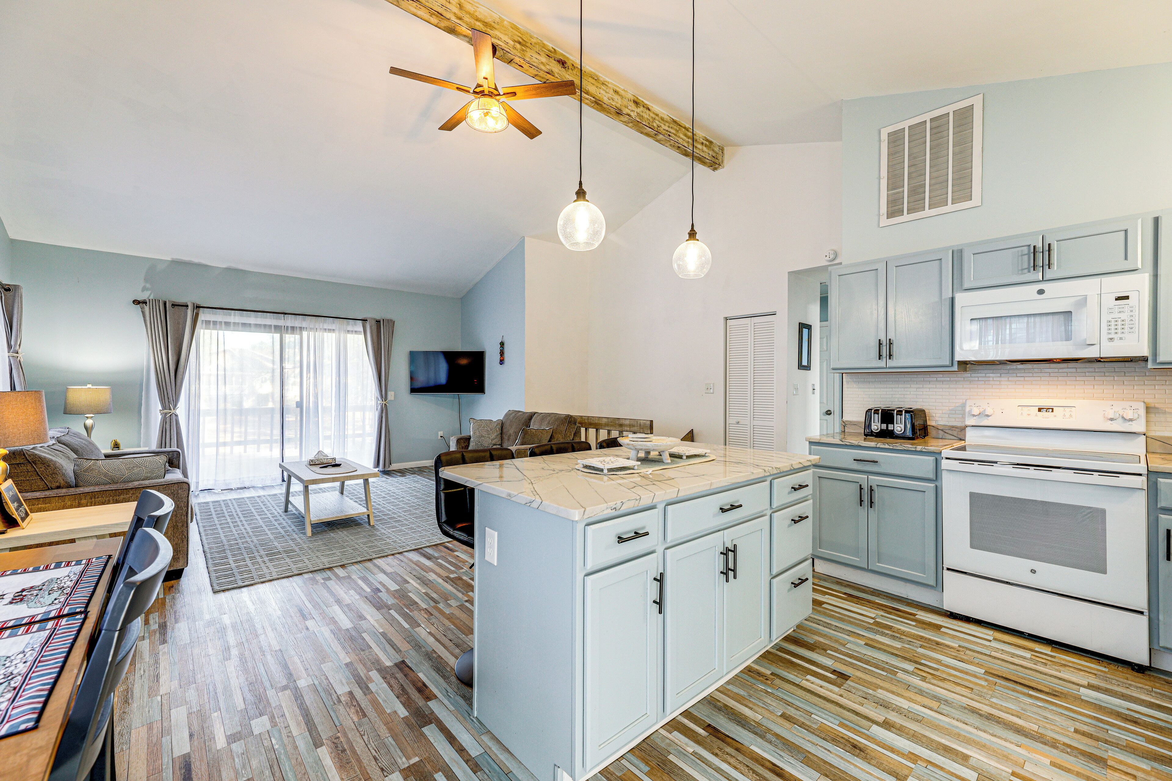 House (2 Bedrooms) | Interior