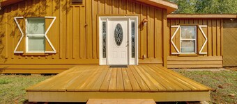 포플러빌 메인 스트리트까지 6마일: 목초지 전망 캐빈