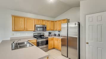 Rumah (3 Bedrooms) | Interior