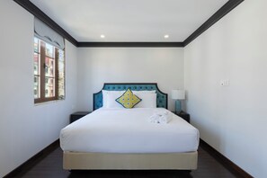 ستائر تعتيم وتجهيزات عازلة للصوت وواي فاي مجانًا