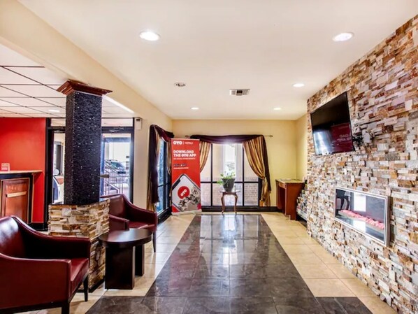 Lobby - Modern King Room Near LSU | Quiet, Convenient Stay Close to Popular Dining Spots (West Baton Rouge Parish)