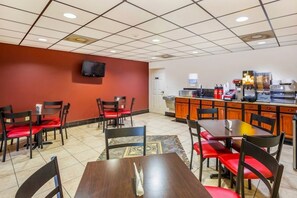 Dining - Two-Queen Retreat at LSU | Clean, Spacious Stay Near Restaurants and Local Shops (West Baton Rouge Parish)
