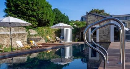 HĂŽtel de La Marine