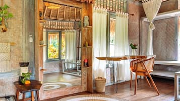 Villa, 1 Bedroom, Kitchen, Garden View | Premium bedding, in-room safe, desk, laptop workspace