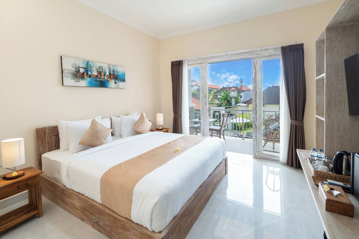 Deluxe Double Room, Courtyard View | Free WiFi