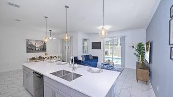 Leilighet | 4 soverom og internett