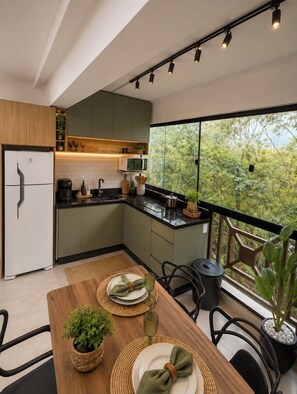 Dining - Duplex apartment in Angra dos Reis (Angra dos Reis)
