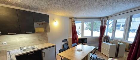 Microonde, forno, piano cottura