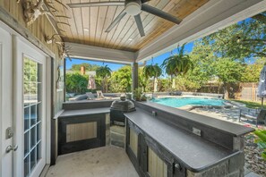 Terrace/patio - Its Miller Time! - Let us Explain... Enjoy this 5BR/3BA with a backyard oasis! (Bryan)