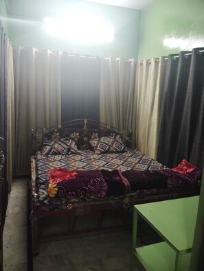 วิลล่า | เตียงเสริม (ฟรี), ผ้าปูที่นอน