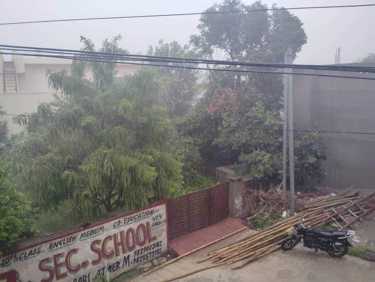 Villa | Free rollaway beds, bed sheets