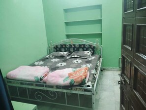 Free rollaway beds, bed sheets