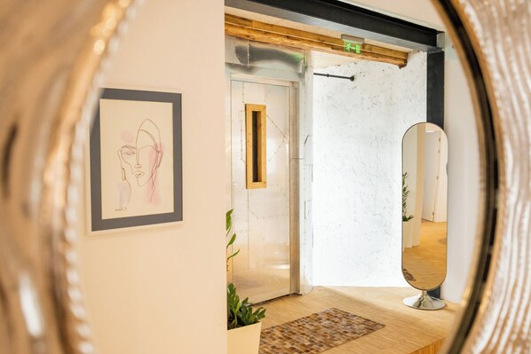 Interior entrance - Apartments Musala (Varna)