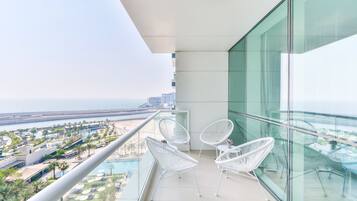 Appartement Luxe, vue mer | Vue depuis le balcon