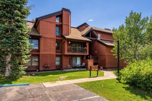 Exterior - Timber Run — Your Perfect Steamboat Getaway (Steamboat Springs)