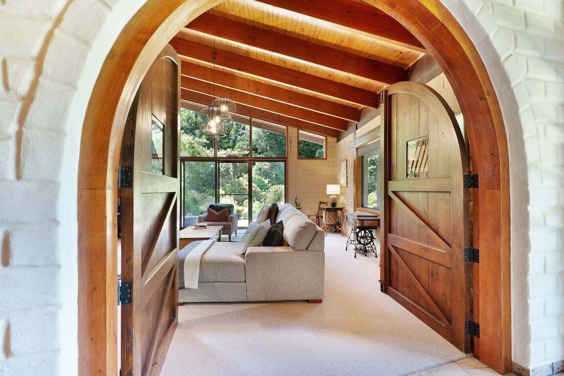 Mungari  Mudbrick Home In Berry Rainforest - Kangaroo Valley