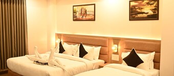 The Regal Crown By Ritya Hotels