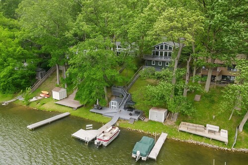 Blue Haven Lake House, tranquil waterfront home on Long Lake