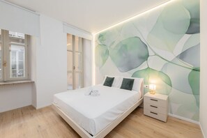 Iron/ironing board