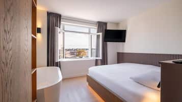 Luxury Apartment with Balcony and Sauna