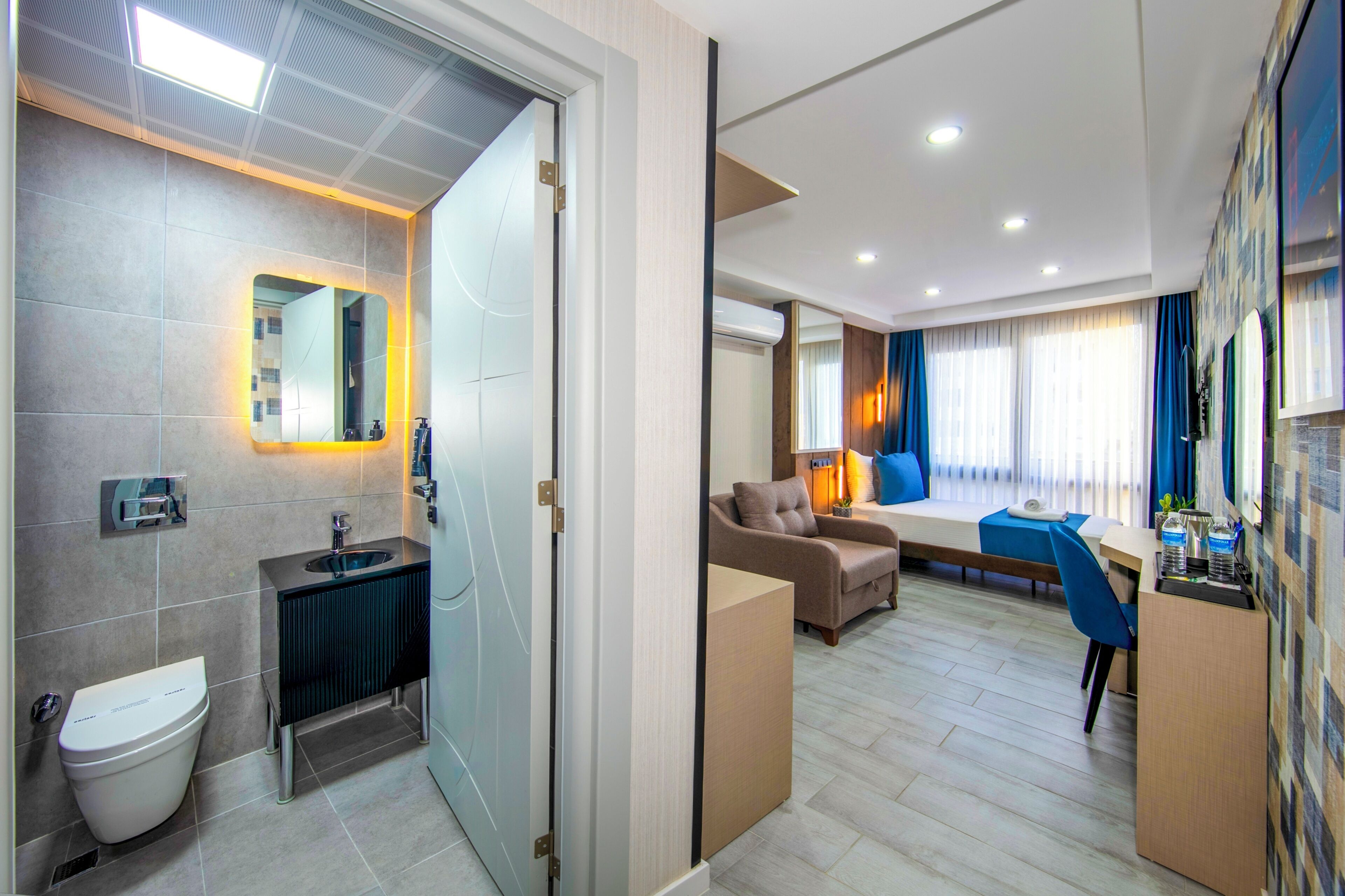 In-room safe, desk, laptop workspace, soundproofing